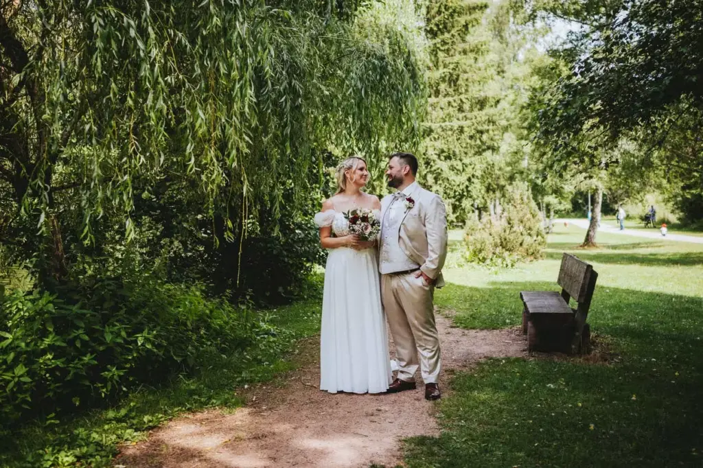 hochzeitsfotograf-stuttgart-sven-herbst-gasthaus-obere-saege-niedereschach-carina-denis-263