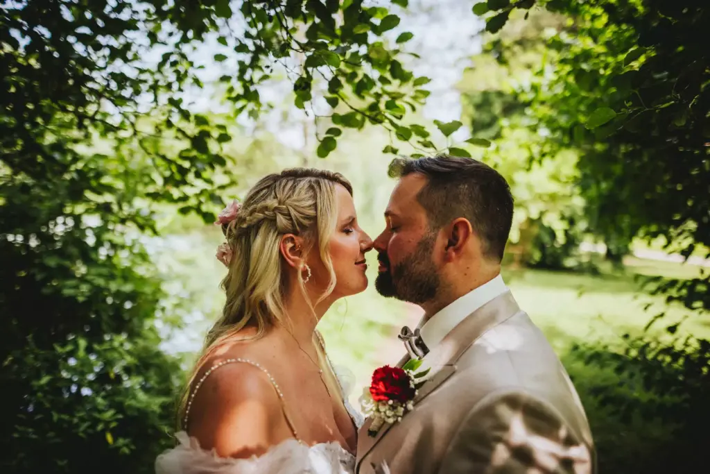 hochzeitsfotograf-stuttgart-sven-herbst-gasthaus-obere-saege-niedereschach-carina-denis-411