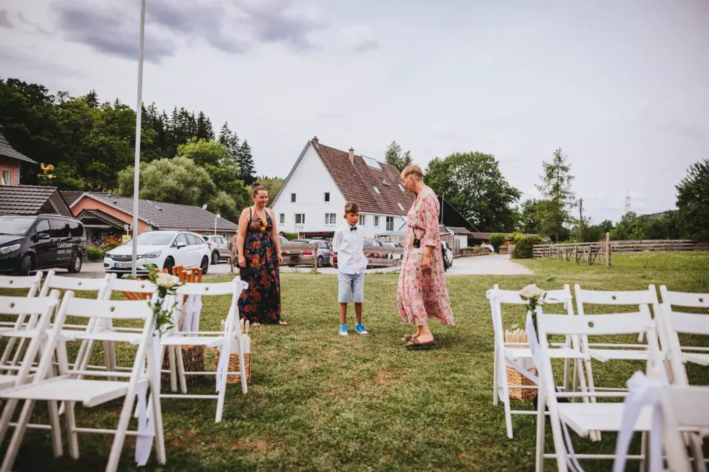 hochzeitsfotograf-stuttgart-sven-herbst-gasthaus-obere-saege-niedereschach-carina-denis-608